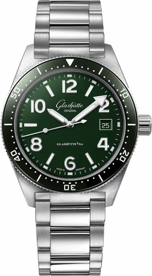 Glashütte Original SeaQ Reed Green Dial on Bracelet