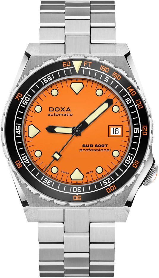 DOXA Sub 600T Professional 861.10.351.10 on Bracelet