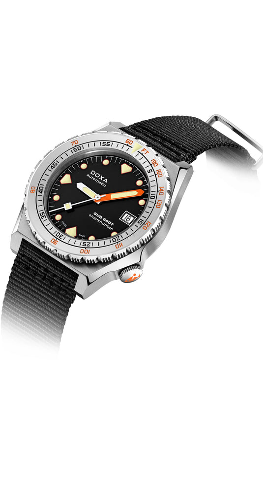 DOXA Sub 600T Sharkhunter 862.10.101.20-N on Black NATO Strap