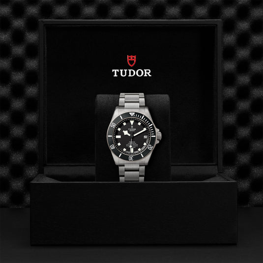 TUDOR Pelagos 42mm Titanium and steel M25600TN-0001