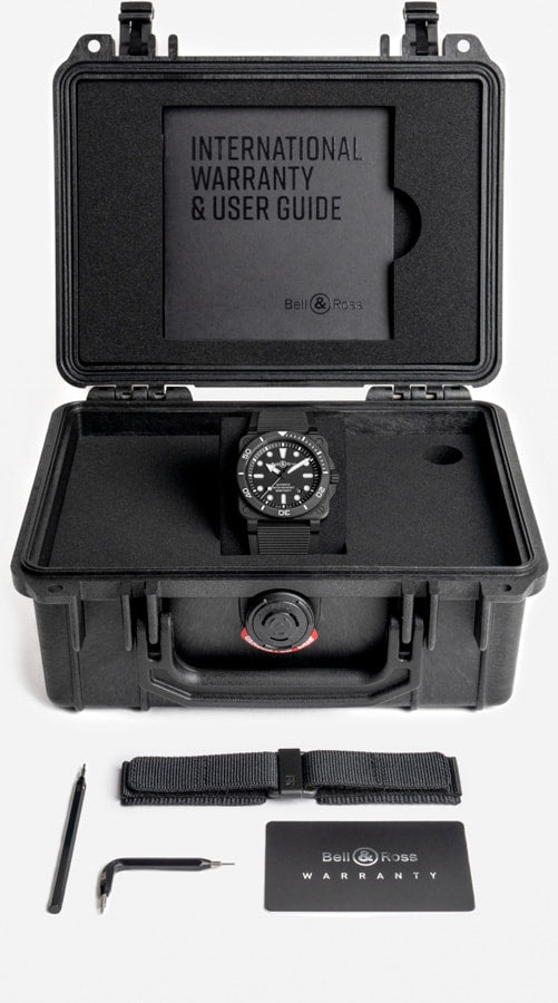 Bell & Ross BR03A-D-BL-CE/SRB Diver Black Matte Ceramic Rubber Strap