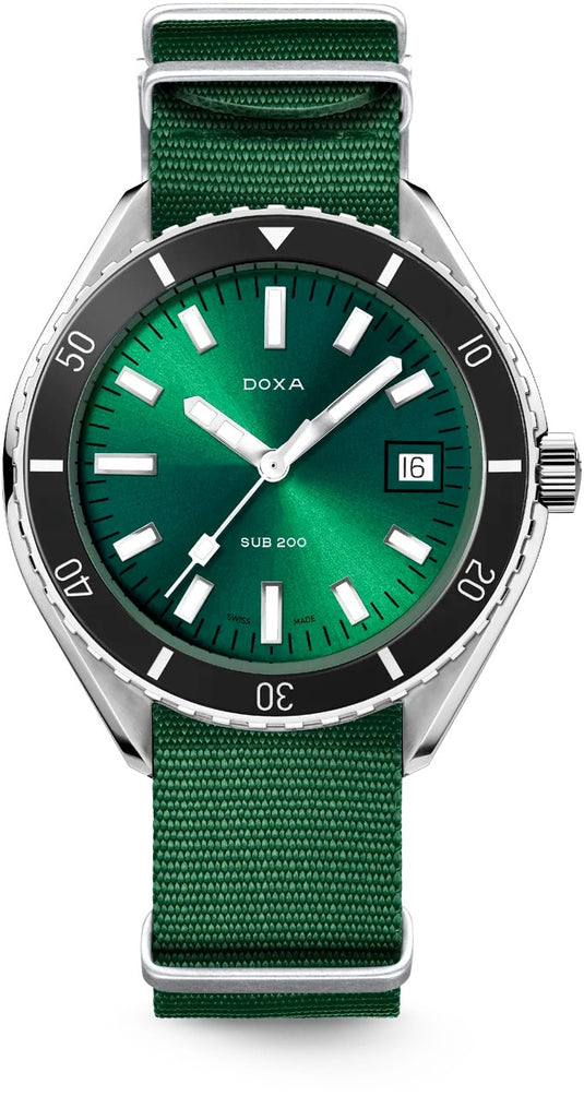 DOXA Sub 200 Sea Emerald 799.10.131.26-N on NATO Strap