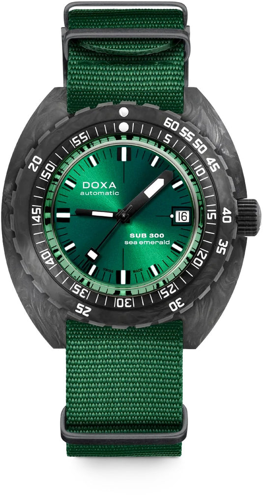 DOXA Sub 300 Carbon Sea Emerald 822.70.131.26-N on NATO Strap