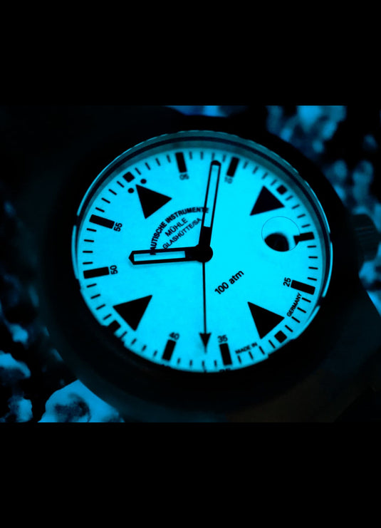 Mühle Glashütte S.A.R Rescue-Timer Lumen on Rubber Strap