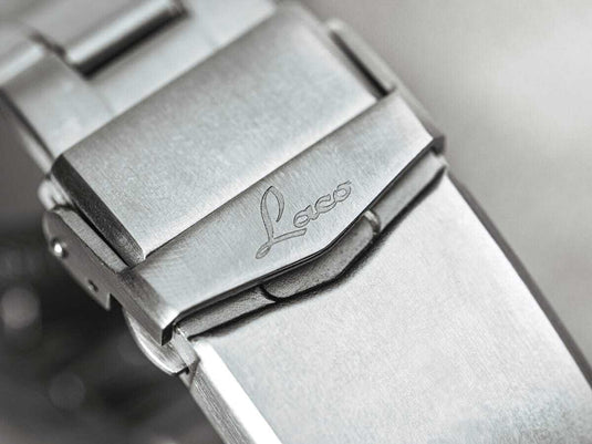 Laco Squad Amazonas 39 on Bracelet