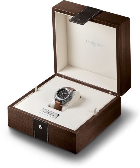 Longines L2.838.4.53.0  Pilot Majetek