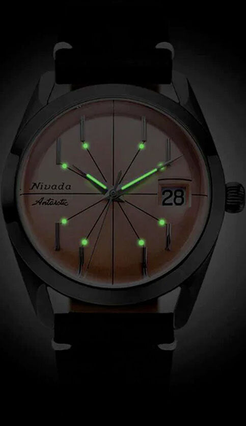 Nivada Grenchen 32042A13 Antartic Spider Salmon Dial Silver Bezel