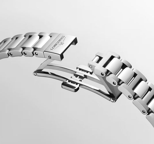 Longines L3.320.0.87.6 Conquest White on Bracelet